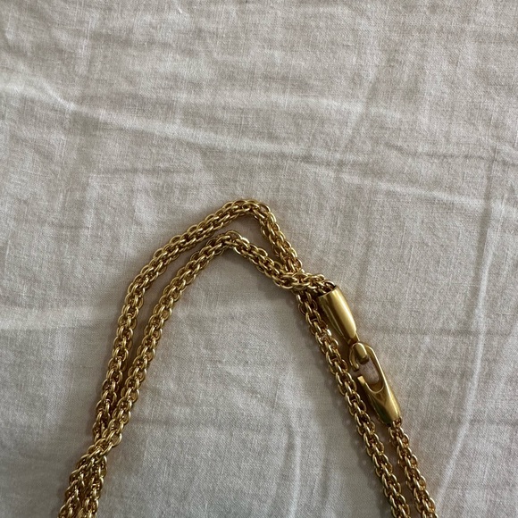 Authentic NWT valentino ONE STUD NAPPA BAG WITH CHAIN - Picture 12 of 17